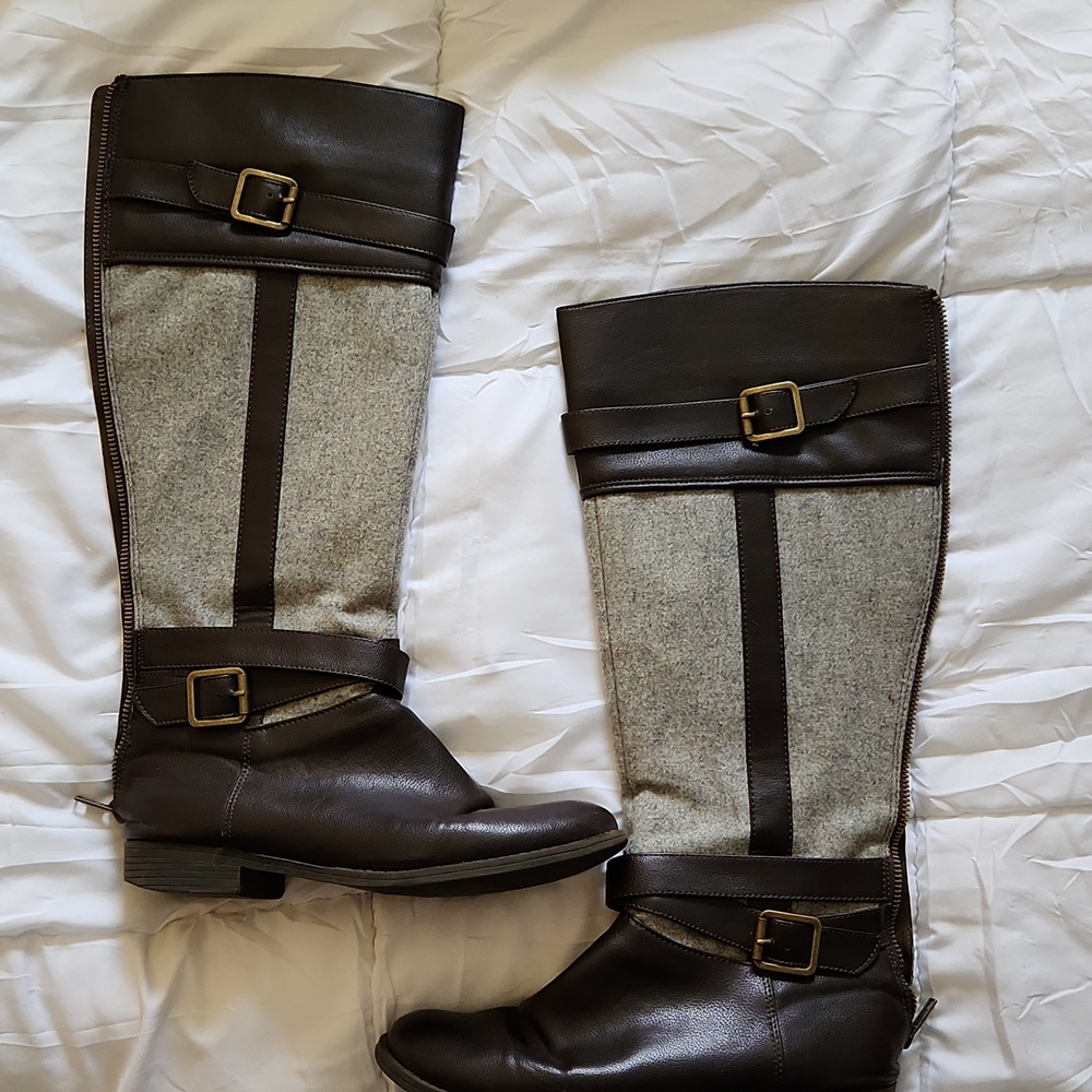Lauren Conrad  knee high boots
